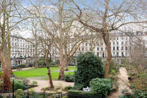 1 bedroom apartment to rent, Ennismore Gardens, London, Royal Borough of Kensington and Chelsea, SW7