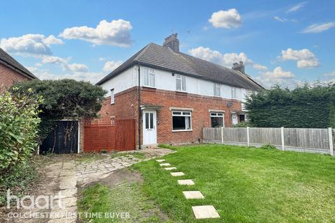 3 bedroom end of terrace house for sale, Wick Road, Colchester