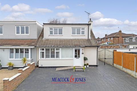 3 bedroom semi-detached bungalow for sale, Victors Crescent, Hutton, Brentwood