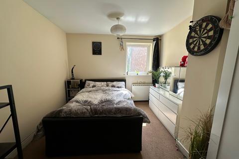 2 bedroom flat to rent, Hill Street, Hinckley