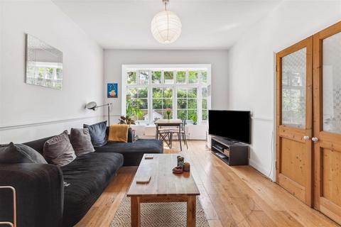 2 bedroom flat to rent, St Matthews Road, SW2