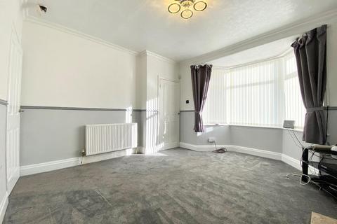 2 bedroom semi-detached house for sale, Alma Drive, Huddersfield