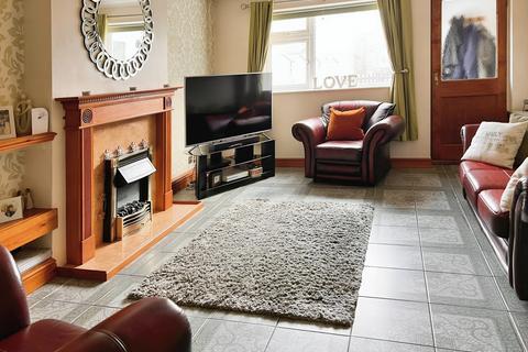 2 bedroom townhouse for sale, Telford Way, Thurnby, Leicester, LE5