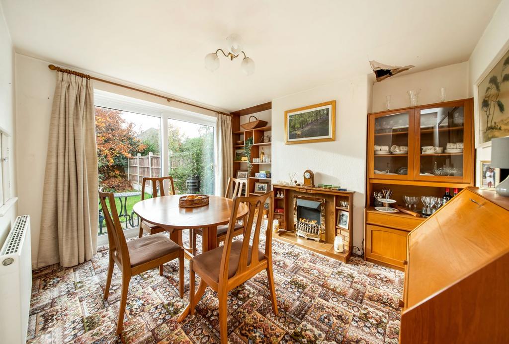 Formal dining room