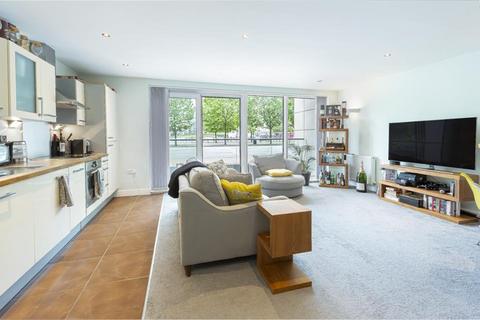 1 bedroom apartment for sale, Adriatic Apartments, Royal Victoria, E16