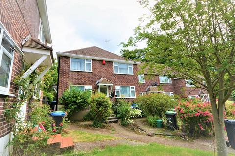 2 bedroom maisonette for sale, Brookside, Winchmore Hill, N21