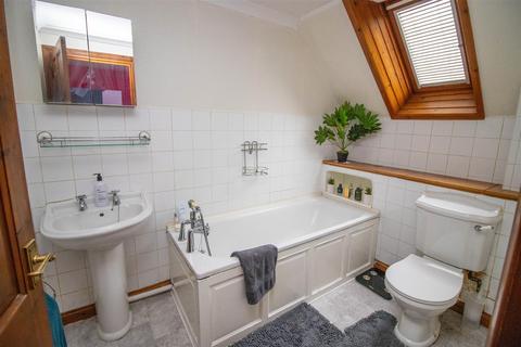 2 bedroom detached house for sale, Ashkirk