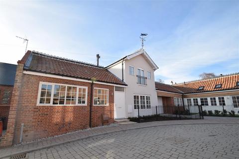 2 bedroom house to rent, Greene Mews, Bury St. Edmunds IP33