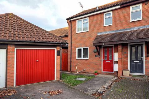 2 bedroom semi-detached house for sale, Falklands Road, Burnham-on-crouch CM0