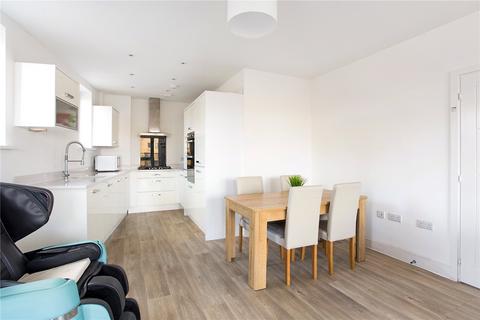 2 bedroom apartment for sale, Whittle Avenue, Trumpington, Cambridge, Cambridgeshire, CB2