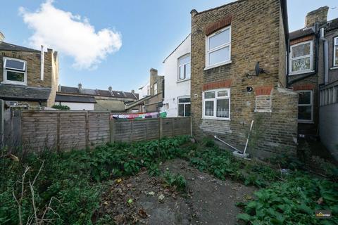 10 Jephson Road, London, E7 8LZ