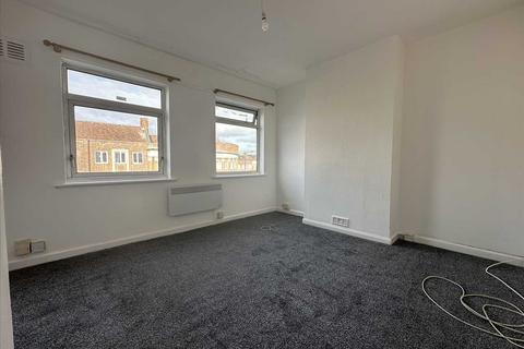 2 bedroom apartment to rent, Station Parade, Kenton Lane, Harrow