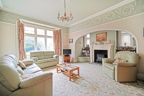 372 Station Road, Dorridge, Solihull, B93 8ES