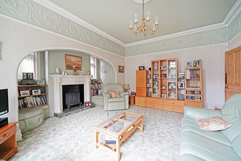 372 Station Road, Dorridge, Solihull, B93 8ES
