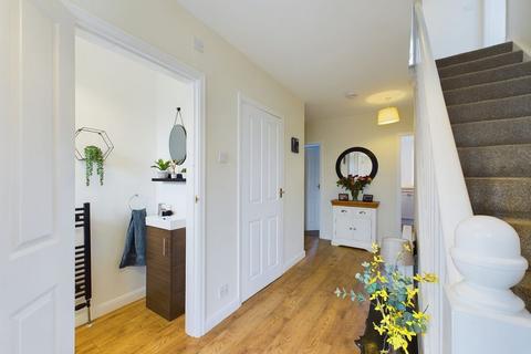 12 Selstone Crescent, Sleights, Whitby, YO22 5DJ