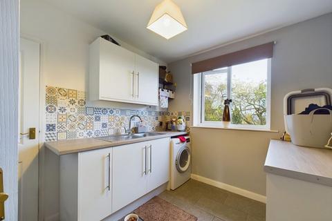 12 Selstone Crescent, Sleights, Whitby, YO22 5DJ
