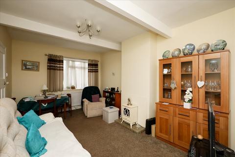 3 bedroom end of terrace house for sale, Telford Road, Southall, UB1