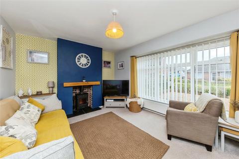 3 bedroom semi-detached house for sale, Wistaston Avenue, Wistaston, Crewe, Cheshire, CW2