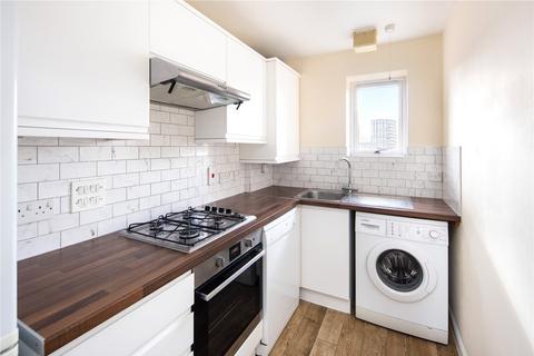 2 bedroom flat to rent, Stuart House, 1 Beaulieu Avenue, London, E16