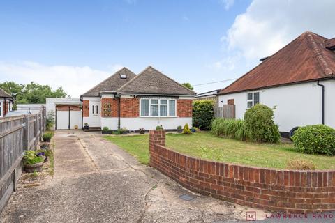 3 bedroom bungalow for sale, Brook Close, Ruislip, HA4