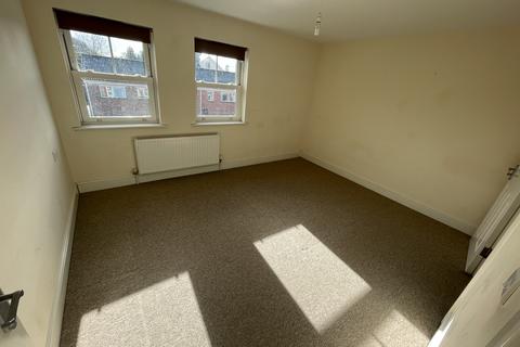 2 bedroom flat to rent, Beaulieu Road, Dibden Purlieu SO45