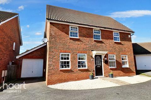 4 bedroom detached house for sale, Charlock Drive, Minster