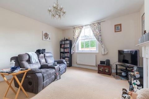 2 bedroom flat for sale, Oakhurst Court, Parabola Road, Cheltenham, GL50