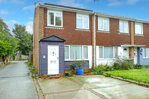 3 bedroom semi-detached house for sale, Colebrook Road, Littlehampton BN17