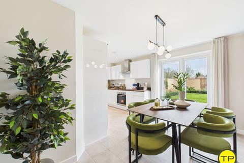 undefined, Manor Grange, Peterborough PE4