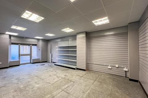 Shop to rent, Meltham Road, Huddersfield HD4