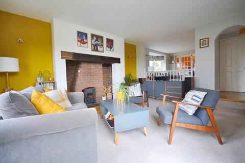 17 Foley Rise, Hartpury, Gloucester, GL19 3DW