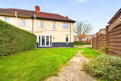 3 bedroom semi-detached house for sale, Tofts Road, North Lincolnshire DN18