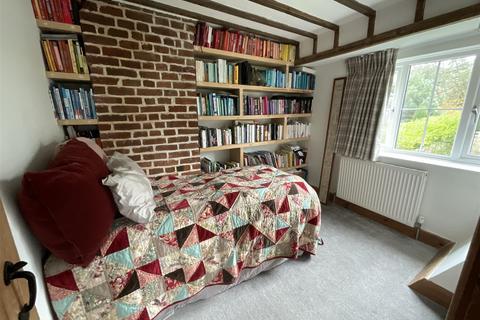 2 bedroom cottage for sale, Buckhurst Hill, Buckhurst Hill, Essex