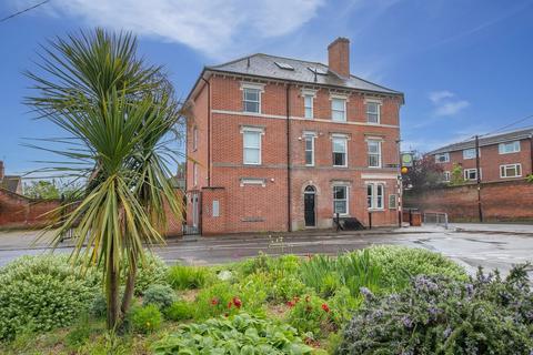 undefined, High Street, Wivenhoe, Colchester, CO7