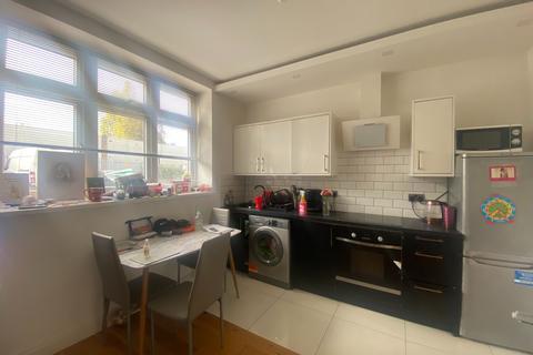 2 bedroom apartment for sale, Flat , Mill House, Windmill Place, Southall