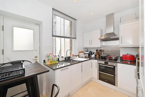 1 bedroom flat to rent, Strathray House, Marylebone High Street, London W1U