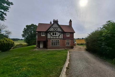 4 bedroom detached house to rent, Ashbourne, Derbyshire