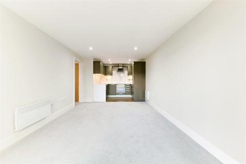 2 bedroom flat for sale, Church Street, Epsom