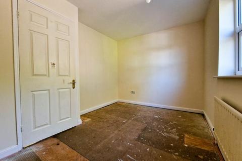 11 Broadstone Close, Barnwood, Gloucester, GL4 3TX