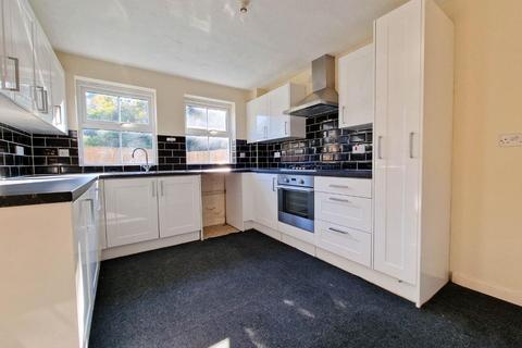 4 bedroom detached house for sale, Broadstone Close, Barnwood, GL4 3TX