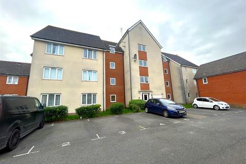 2 bedroom flat to rent, Stammer Road, Wick, Littlehampton