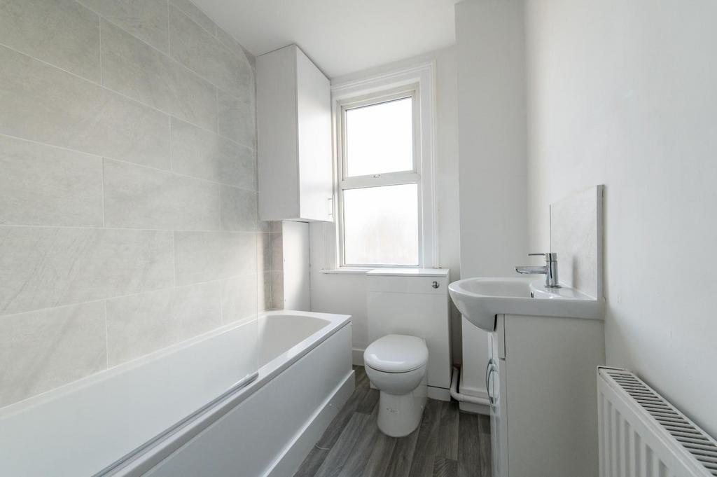 First Floor Bathroom