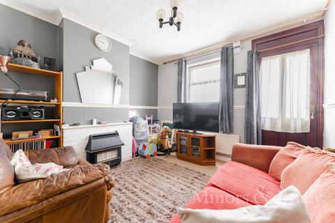 2 bedroom terraced house for sale, Granville Road, Great Yarmouth