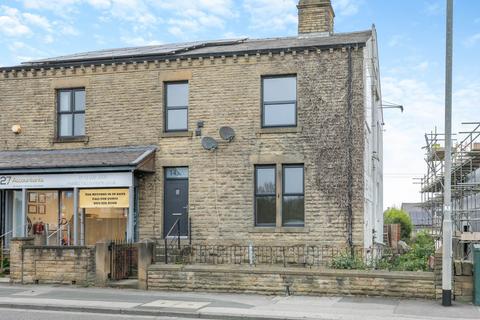 4 bedroom semi-detached house for sale, Wakefield Road, Leeds