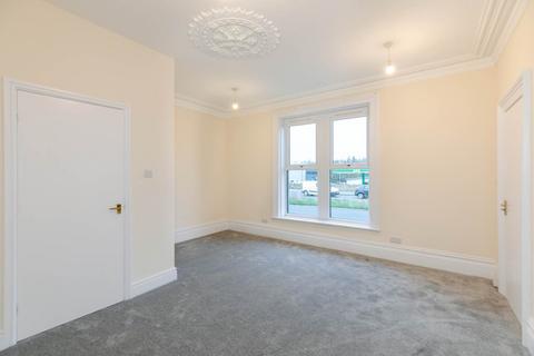 4 bedroom semi-detached house for sale, Wakefield Road, Leeds