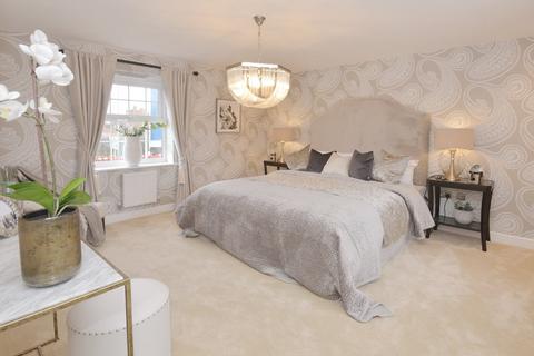 5 bedroom detached house for sale, Henley at Donnington Heights Bastion Street, Newbury RG14