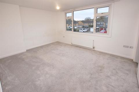 98 Darwin Drive, Tonbridge, TN10 4SD