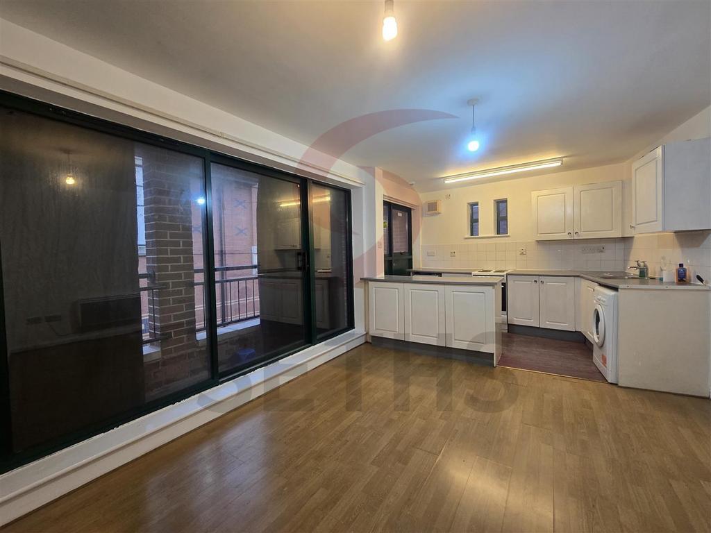 Open Plan Lounge Kitchen