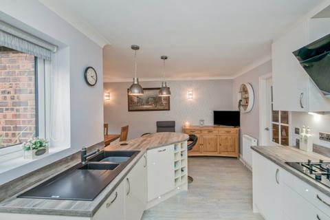 4 bedroom detached house for sale, Knowler Way, Liversedge, West Yorkshire, WF15