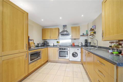 2 bedroom apartment for sale, Metropolitan Station Approach, Watford, Watford